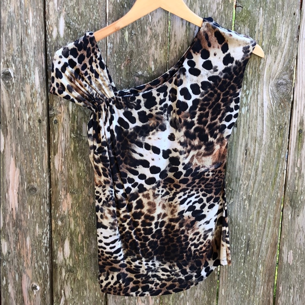 Cash’e Leopard Top